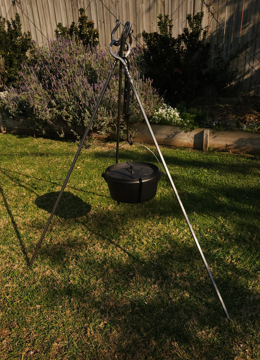 Camp Oven Tripod