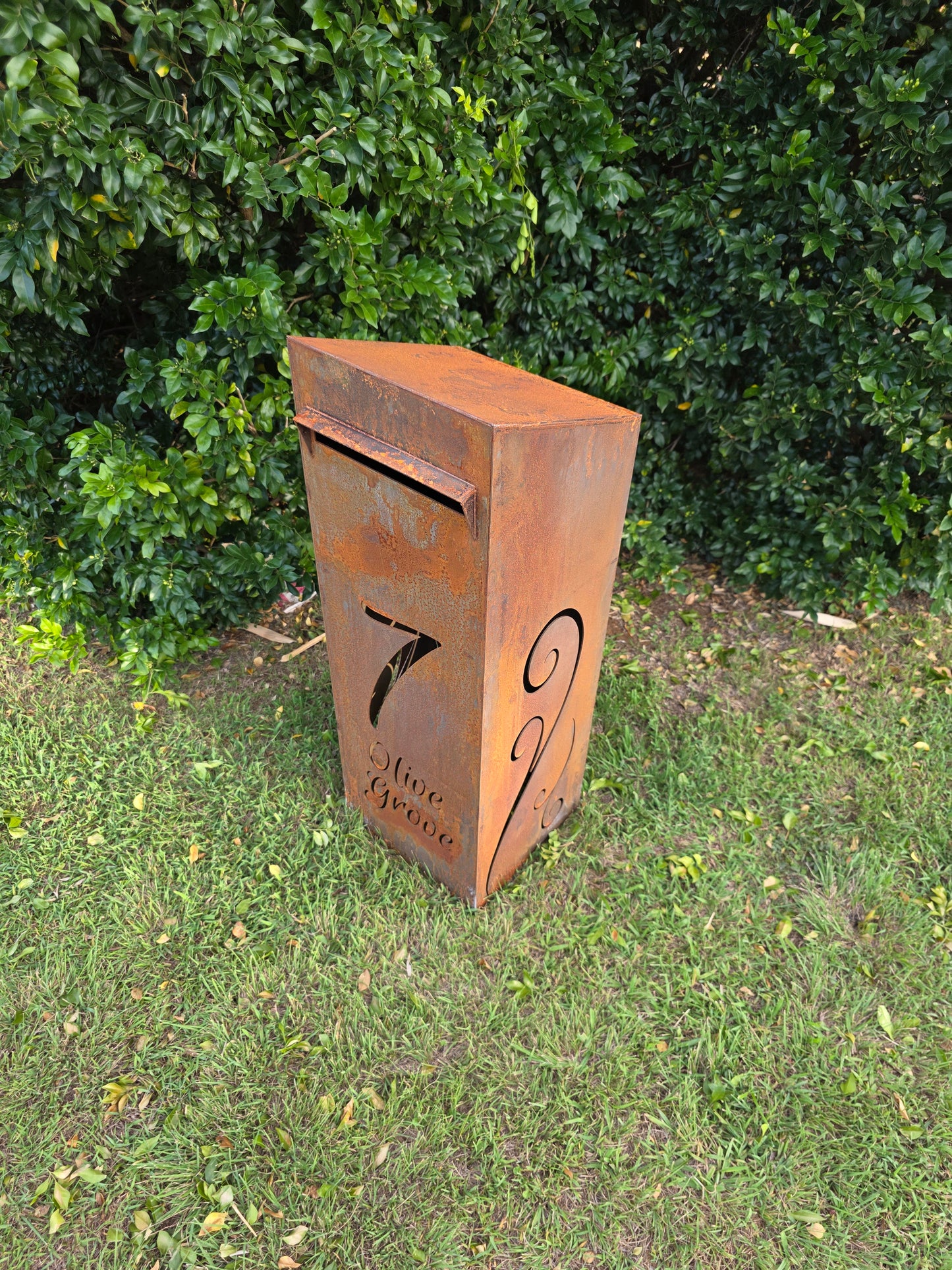 Custom Rusted Steel Mailbox – Personalised Address or Name